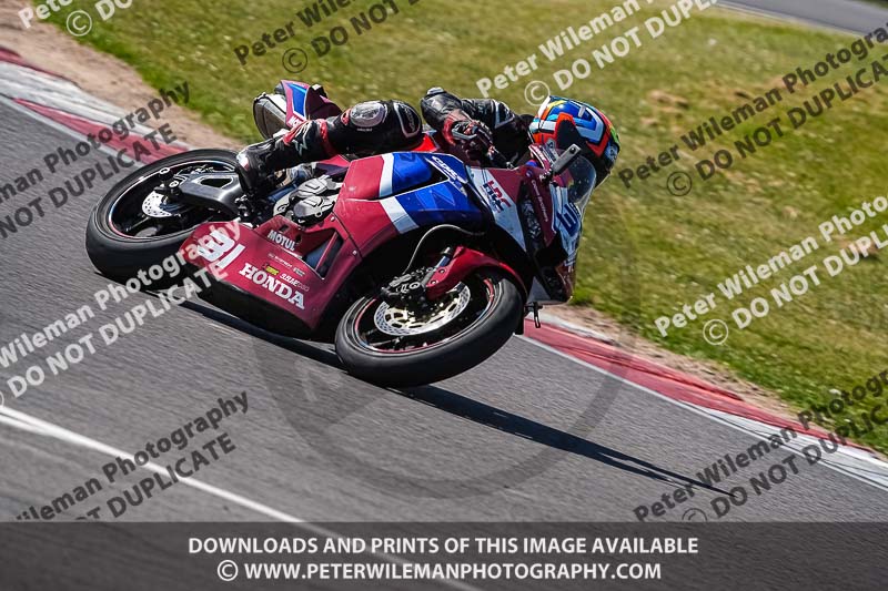 donington no limits trackday;donington park photographs;donington trackday photographs;no limits trackdays;peter wileman photography;trackday digital images;trackday photos